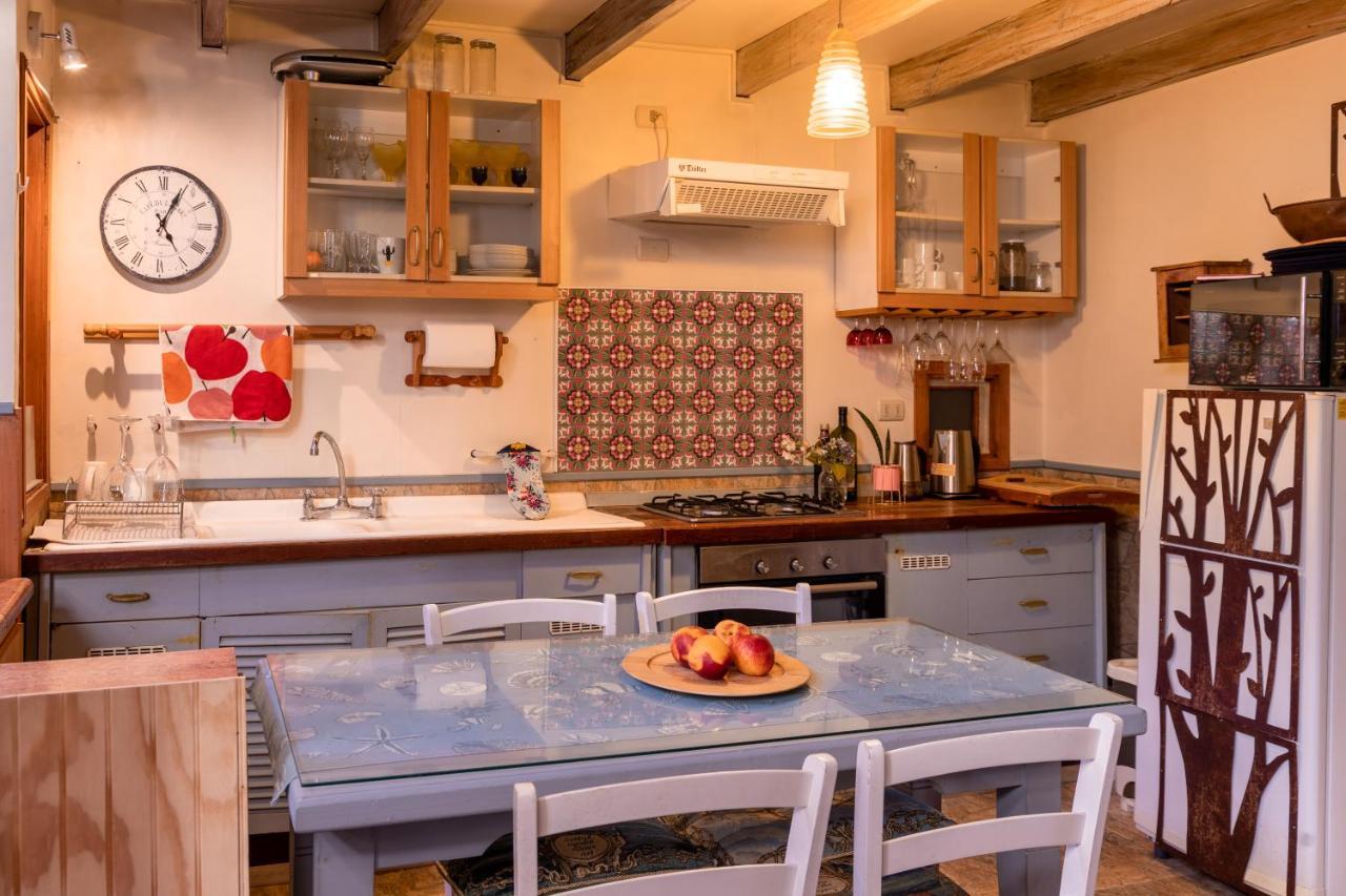 Вилла La Mar / Casa Palafito Кастро Экстерьер фото